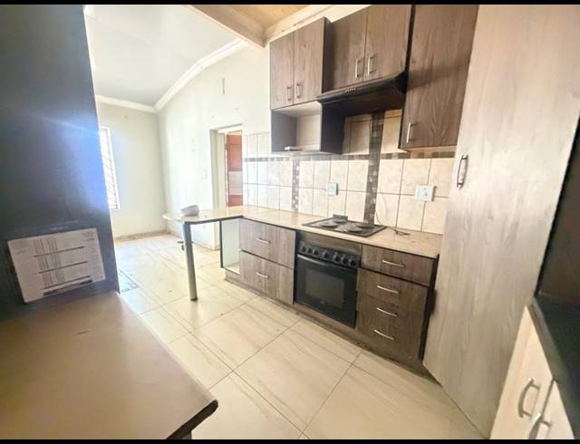 2 BEDROOM PROPERTY TO RENT IN ERASMIA